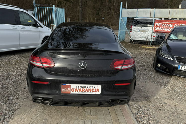 Mercedes C 300 Coupé 4-Matic bardzo bogata wersja stan idealny 1 wl zamina 1.gwarancj zdjęcie 10