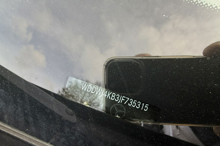Mercedes C 300 Coupé 4-Matic bardzo bogata wersja stan idealny 1 wl zamina 1.gwarancj zdjęcie 27
