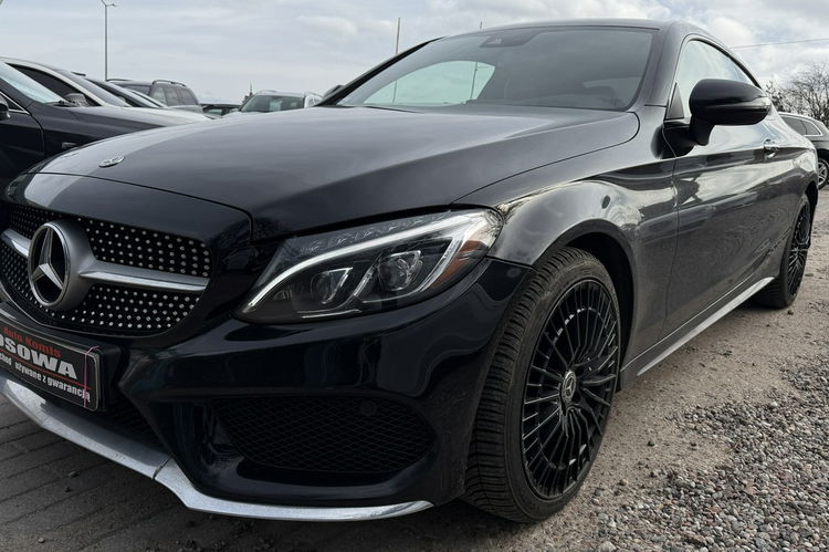 Mercedes C 300 Coupé 4-Matic bardzo bogata wersja stan idealny 1 wl zamina 1.gwarancj zdjęcie 4