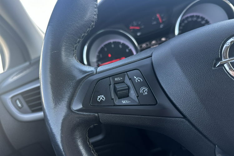 Opel Astra Salon Polska Cena Brutto I właściciel Serwis ASO VAT 23% Bezwypadkowy zdjęcie 12