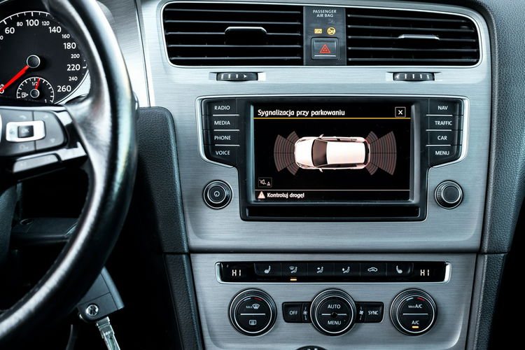 Volkswagen Golf 1.4_Benzyna_150KM_153 tyś. km_R-LINE zdjęcie 24