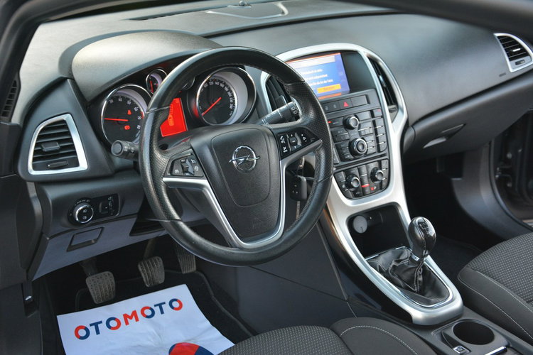 Astra GTC Innovation bi-Xenon Ledy Navi 2xParktr. Alu17 Aso Opel zdjęcie 20