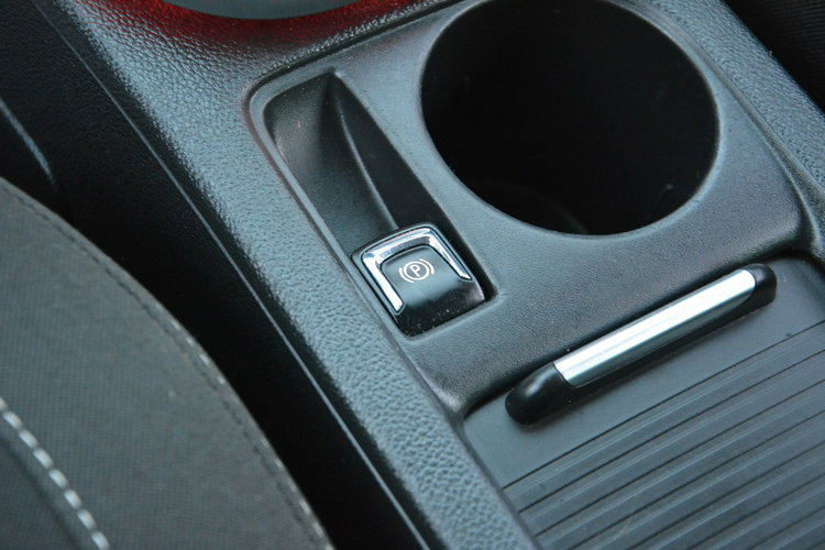 Astra GTC Innovation bi-Xenon Ledy Navi 2xParktr. Alu17 Aso Opel zdjęcie 27