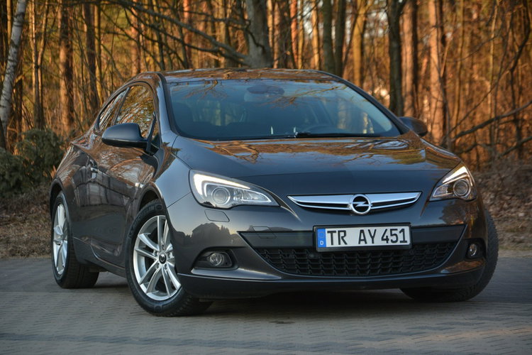 Astra GTC Innovation bi-Xenon Ledy Navi 2xParktr. Alu17 Aso Opel zdjęcie 9