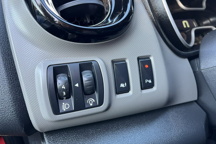 Nissan NV300 Opel Vivaro Renault Trafic Klima El szyby 6 biegów Stan BDB BEzwypadko zdjęcie 19