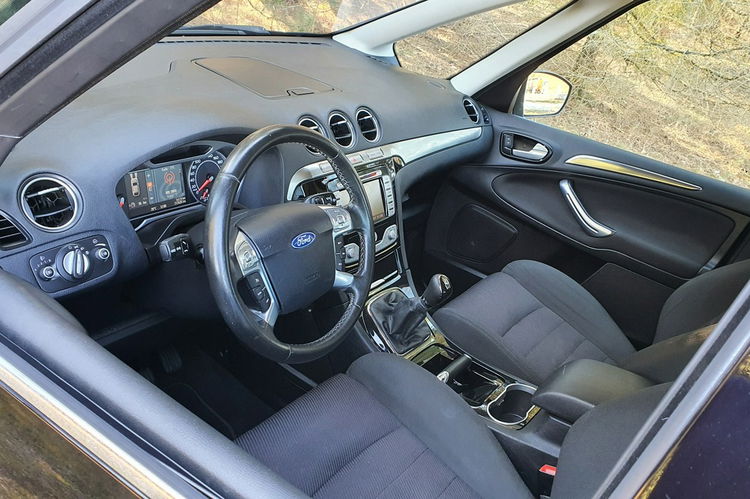 Ford Galaxy 2.0 145KM # Titanium # Navi # Convers+ # Parktronic # Super Stan zdjęcie 13