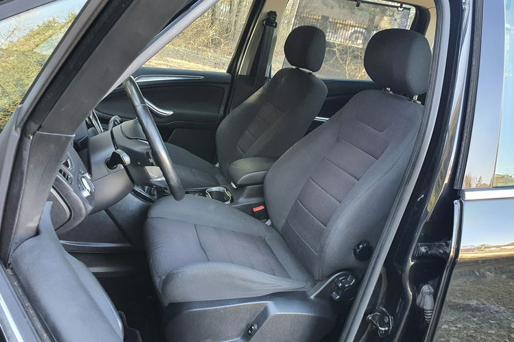 Ford Galaxy 2.0 145KM # Titanium # Navi # Convers+ # Parktronic # Super Stan zdjęcie 6
