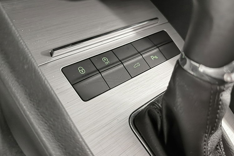 Skoda Octavia 2.0 TDI 150KM"EXLUSIVE Drive"AppleCar El.Klapa CANTON HiFI KeyLessGo zdjęcie 27