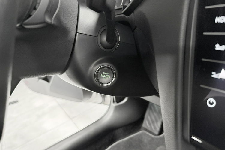 Skoda Octavia 2.0 TDI 150KM"EXLUSIVE Drive"AppleCar El.Klapa CANTON HiFI KeyLessGo zdjęcie 29