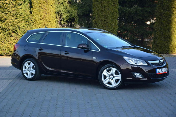 Opel Astra Innovation Colour Automat bi-Xenon Ledy Navi Skóry 2xParktr. zdjęcie 10