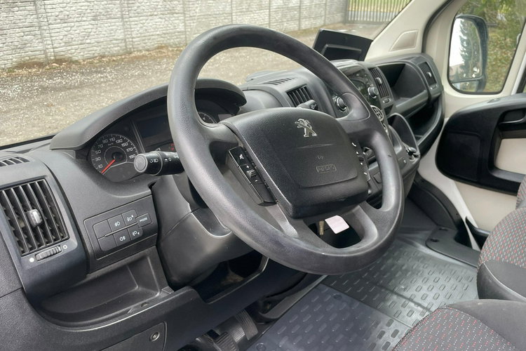 Peugeot Boxer 2.0 130KM 2017 L3H2 7osb Brygadówka Salon PL I właściciel Klima zdjęcie 12