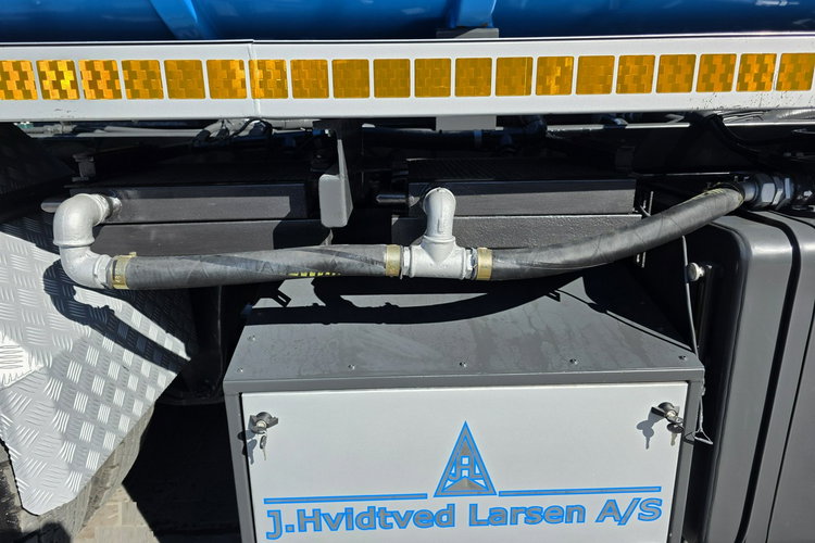 Scania Larsen FlexVac 311 Ładowarka próżniowa ssąca koparka ssąca substancje sypkie odkurzacz WUKO Saugbagger zdjęcie 21