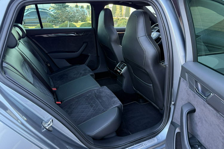 Skoda Superb 19r. 2.0 TDI 190KM DSG Sportline bezwypadkowa super stan, wyposażenie zdjęcie 13