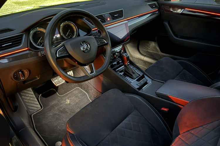 Skoda Superb 19r. 2.0 TDI 190KM DSG Sportline bezwypadkowa super stan, wyposażenie zdjęcie 16