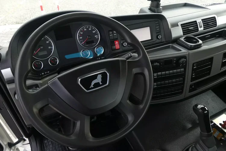 TGL 12.220 / HAKOWIEC 7 t / EURO 6 / / MANUAL / zdjęcie 23