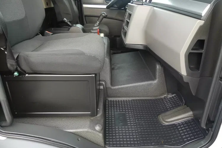 TGL 12.220 / HAKOWIEC 7 t / EURO 6 / / MANUAL / zdjęcie 27