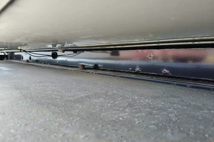 Krone CHŁODNIA / OŚ PODNOSZONA / CARRIER VECTOR 1550 / zdjęcie 9