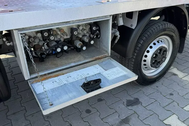 Iveco Daily 35S12 zdjęcie 32