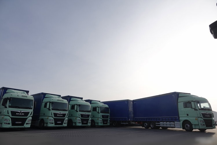 MAN TGX 26.460 / ZESTAW TANDEM PRZEJAZDOWY / 120 M3 / 2018 / EURO 6 zdjęcie 8