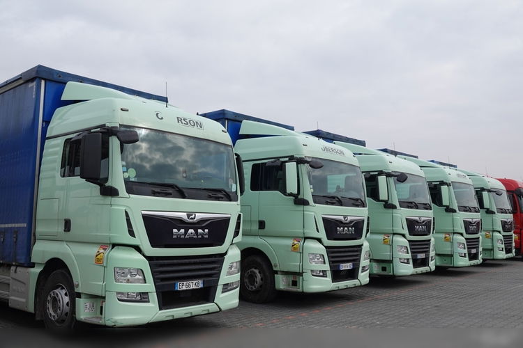 MAN TGX 26.460 / ZESTAW TANDEM PRZEJAZDOWY / 120 M3 / 2017 / EURO 6 / PO KONTRAKCIE SERWISOWYM zdjęcie 2