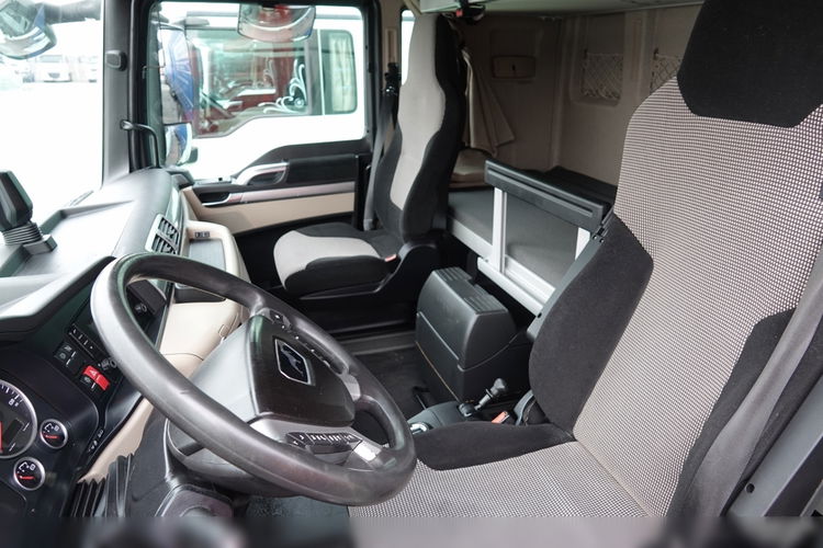 MAN TGX 26.460 / ZESTAW TANDEM PRZEJAZDOWY / 120 M3 / 2017 / EURO 6 / PO KONTRAKCIE SERWISOWYM zdjęcie 40