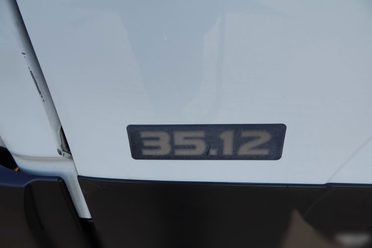 Nissan CABSTAR NT 400 /  WZWYŻKA 18 METRÓW / PODNOŚNIK KOSZOWY SOCAGE T318 / KOSZ 2 OSOBOWY - 225 kg / PO KONTRAKCIE SERWISOWYM  zdjęcie 38