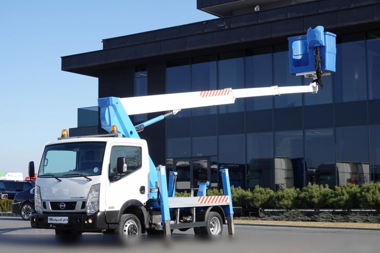 Nissan CABSTAR NT 400 /  WZWYŻKA 18 METRÓW / PODNOŚNIK KOSZOWY SOCAGE T318 / KOSZ 2 OSOBOWY - 225 kg / PO KONTRAKCIE SERWISOWYM  zdjęcie 5