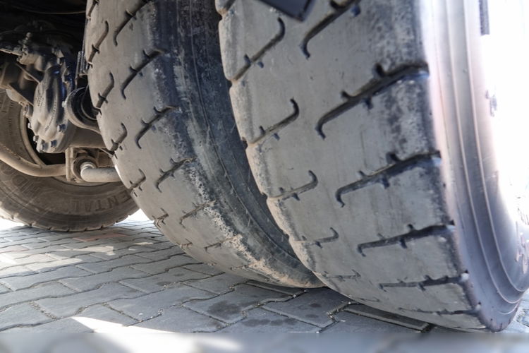 MAN TGS 32.420 / 8x4 / BETONOMIESZARKA IMER  / GRUSZKA 9M3 / 2018 ROK  zdjęcie 25