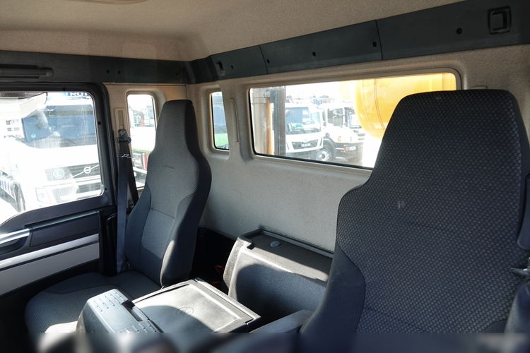 MAN TGS 32.420 / 8x4 / BETONOMIESZARKA IMER  / GRUSZKA 9M3 / 2018 ROK  zdjęcie 31