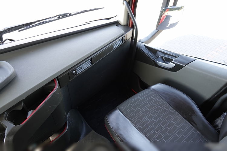 Volvo FH 500 / PEŁNY ADR / KLIMA POSTOJOWA / EURO 6 zdjęcie 32