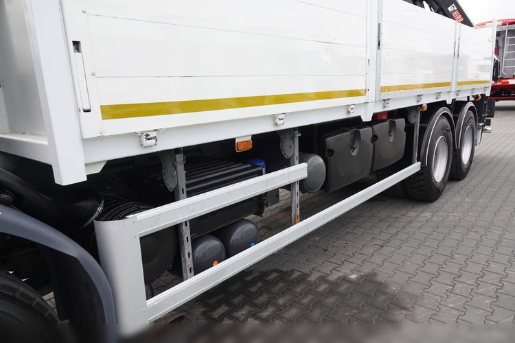 Renault LANDER 380 / 6X4 / SKRZYNIOWY 6.8 M + HDS HIAB 188 HIDUO / UDŹWIG 4900KG / STEROWANIE RADIOWE zdjęcie 13