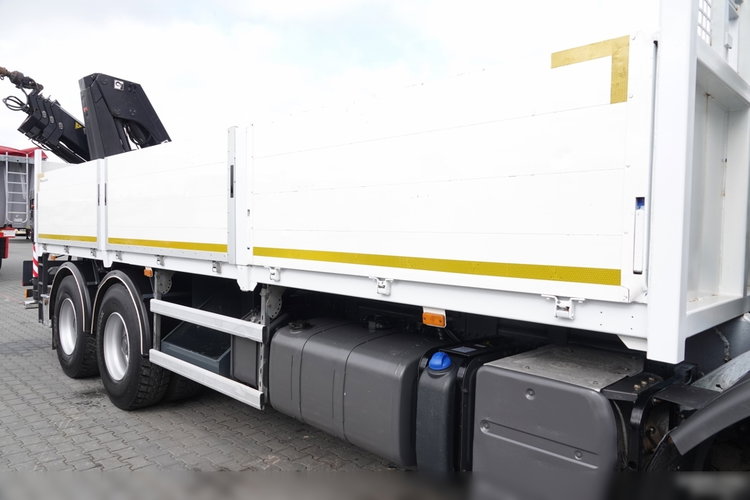 Renault LANDER 380 / 6X4 / SKRZYNIOWY 6.8 M + HDS HIAB 188 HIDUO / UDŹWIG 4900KG / STEROWANIE RADIOWE zdjęcie 19