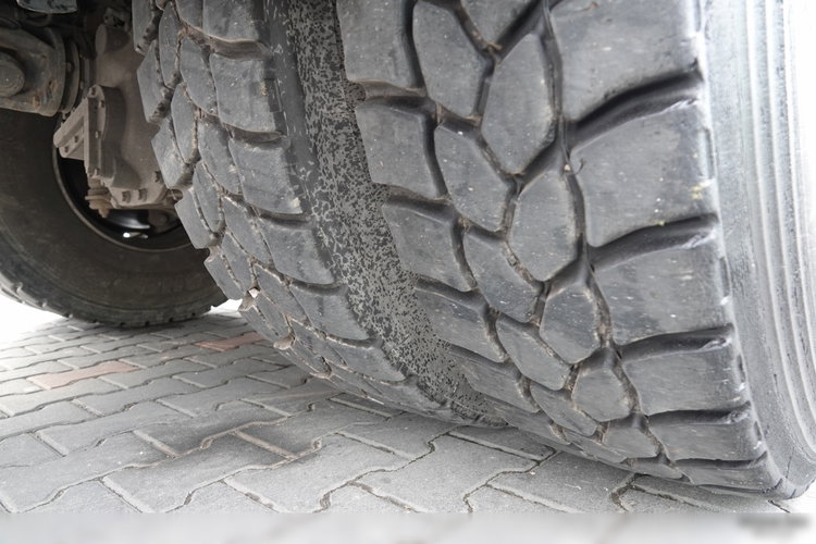 Renault LANDER 380 / 6X4 / SKRZYNIOWY 6.8 M + HDS HIAB 188 HIDUO / UDŹWIG 4900KG / STEROWANIE RADIOWE zdjęcie 27