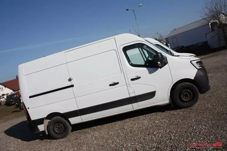Renault Master zdjęcie 2