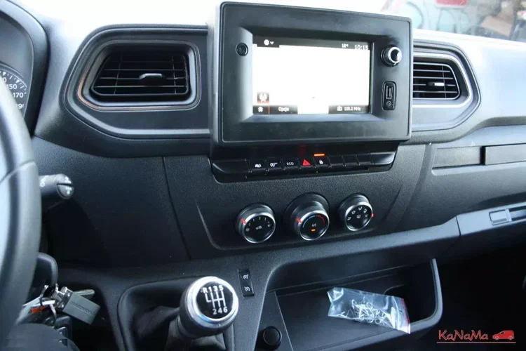 Renault Master zdjęcie 21