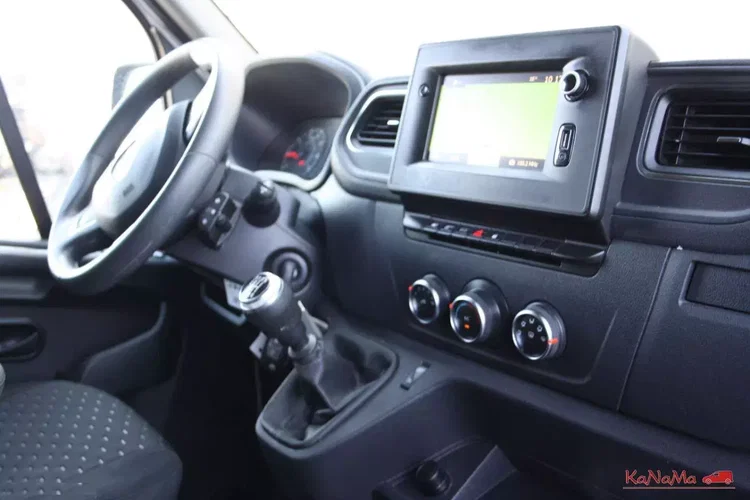 Renault Master zdjęcie 30