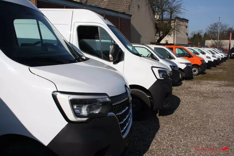 Renault Master zdjęcie 31