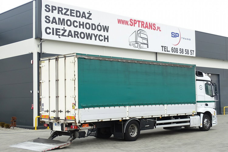 Mercedes ACTROS 1833 Burto Plandeka Zsuwany Dach Sprowadzony EURO 6 Książka Serwisowa , Kabina Stream Space zdjęcie 3