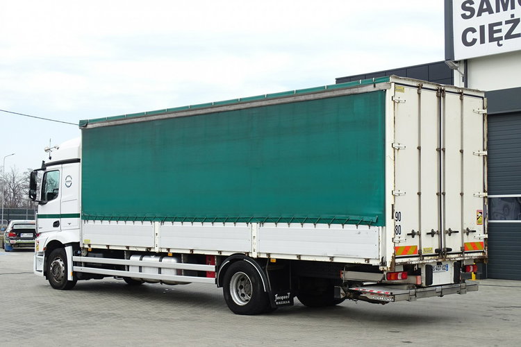 Mercedes ACTROS 1833 Burto Plandeka Zsuwany Dach Sprowadzony EURO 6 Książka Serwisowa , Kabina Stream Space zdjęcie 4