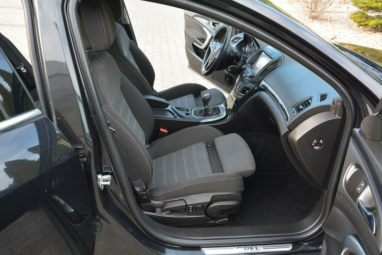 Insignia 1.4T(140KM) Bi-Xenon Ledy Duża Navi Kamera 2xParktr. Aso Opel zdjęcie 16