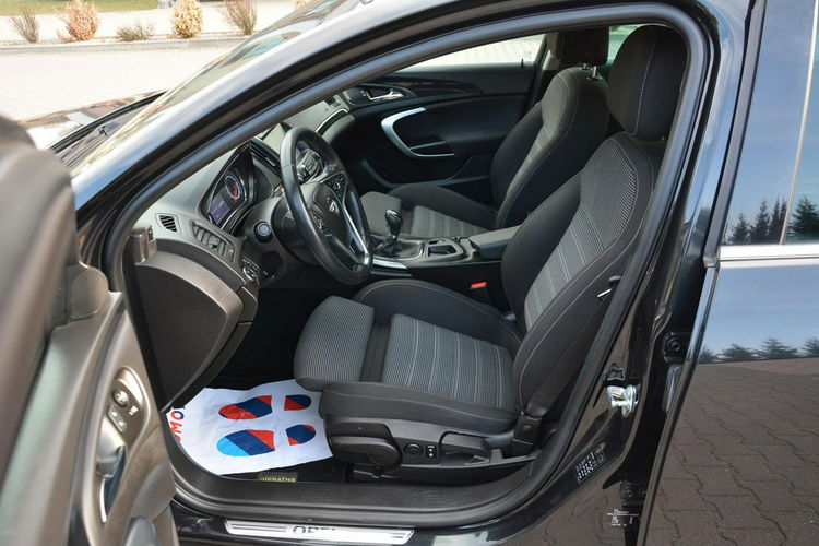 Insignia 1.4T(140KM) Bi-Xenon Ledy Duża Navi Kamera 2xParktr. Aso Opel zdjęcie 21