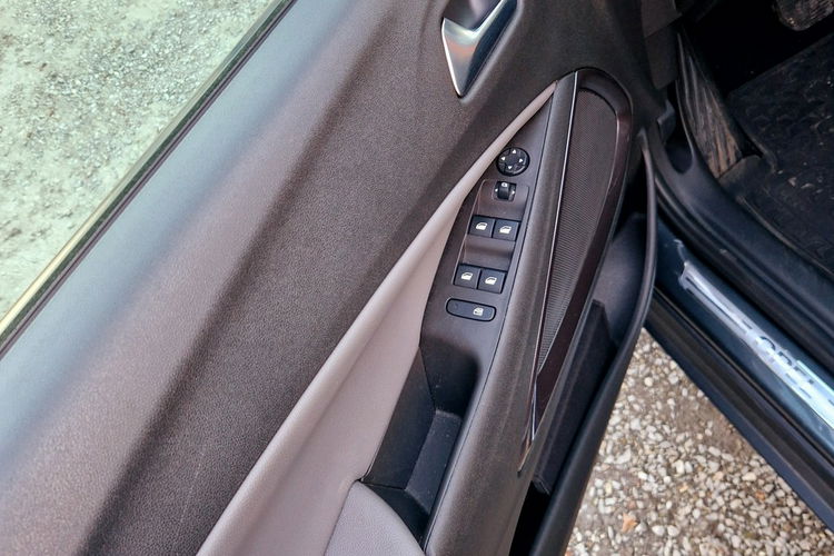 Opel Crossland X Automat. Full-Led.Navi. Grzana kierownica +szyba zdjęcie 27