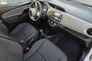 Toyota Yaris zdjęcie 12