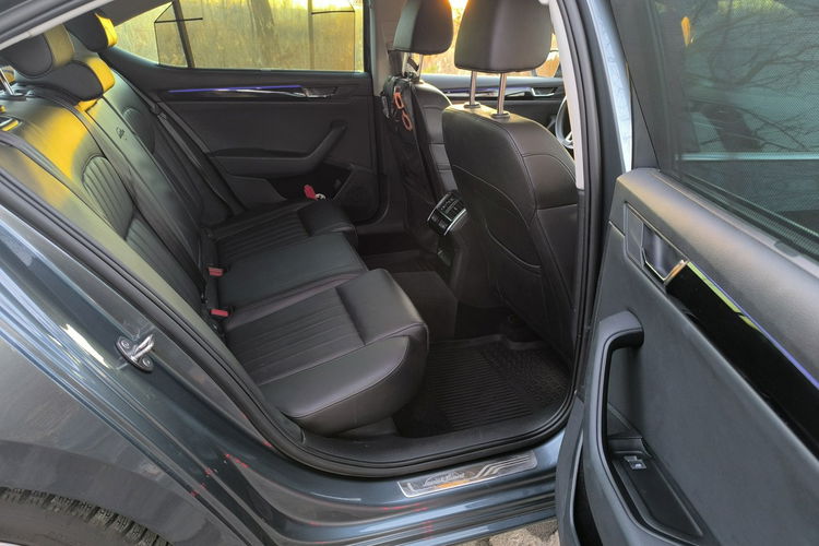 Skoda Superb 2.0 TDI 190KM L&K Laurin&Klement Virtual zdjęcie 35