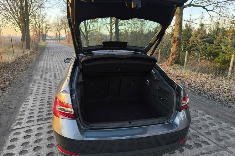 Skoda Superb 2.0 TDI 190KM L&K Laurin&Klement Virtual zdjęcie 38