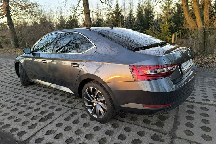 Skoda Superb 2.0 TDI 190KM L&K Laurin&Klement Virtual zdjęcie 4