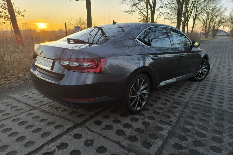 Skoda Superb 2.0 TDI 190KM L&K Laurin&Klement Virtual zdjęcie 8