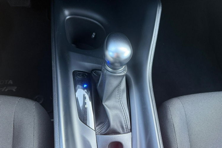 Toyota C-HR navi, automat, hybryda, 70tys.km zdjęcie 21