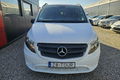 samochód osobowy Mercedes zdjęcie 2