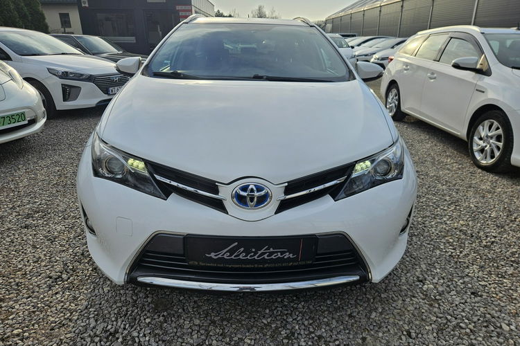 Toyota Auris 1.8 HSD 136KM Kamera Bardzo ładny zdjęcie 3